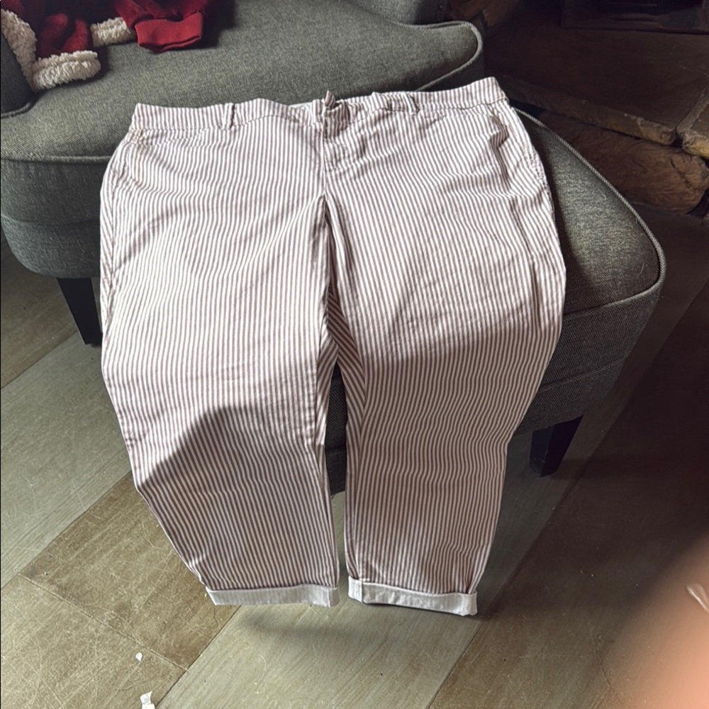 Old Navy White and Gray Chinos Straight Leg